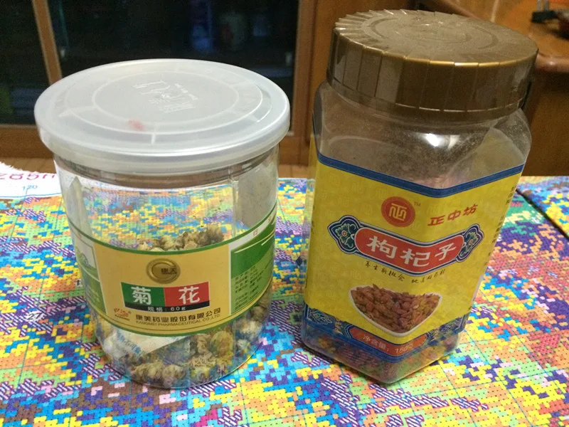 菊花和枸杞